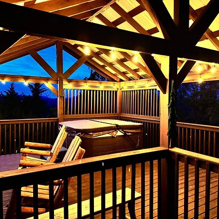 Bear Country Cabin Sevierville Exterior photo