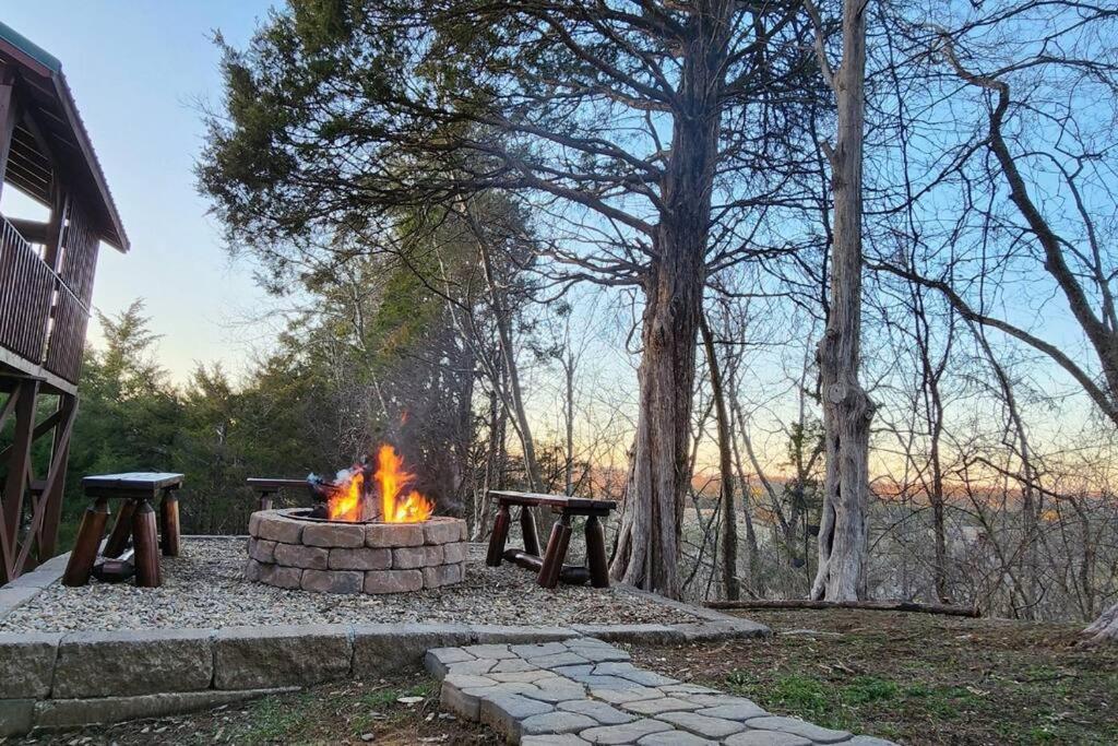 Bear Country Cabin Sevierville Exterior photo