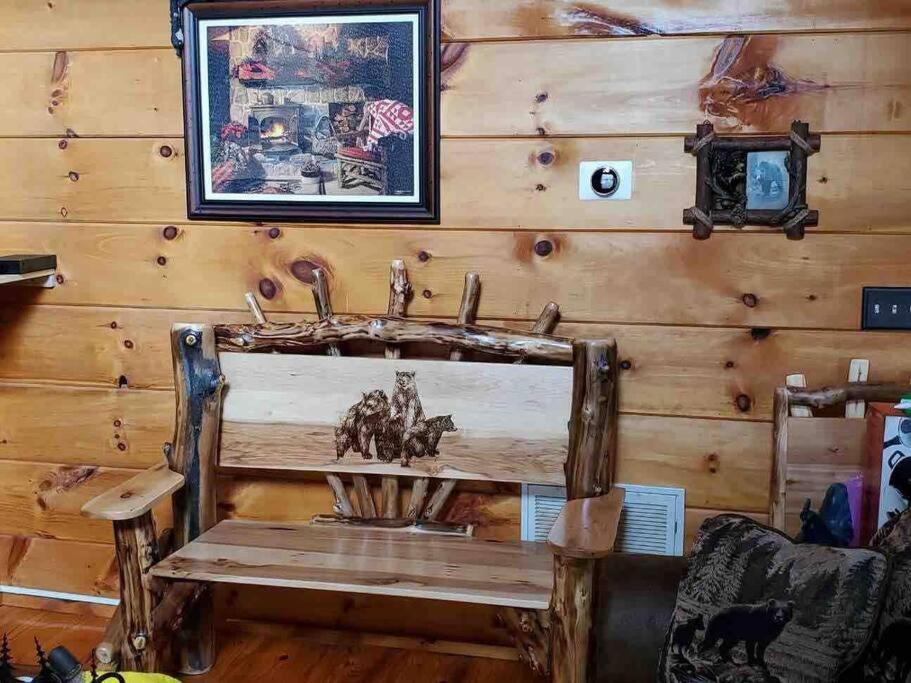 Bear Country Cabin Sevierville Exterior photo