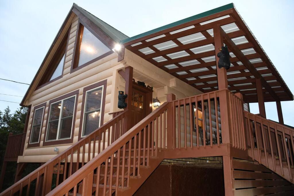 Bear Country Cabin Sevierville Exterior photo